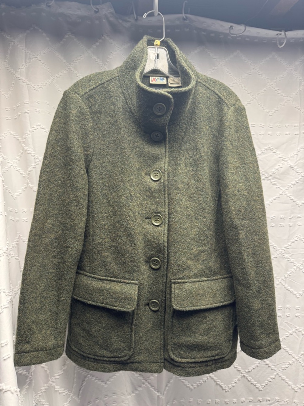 L.L.Bean Women's 100% Wool Bellandi Italian Fabric Car Coat Green Size L Petite